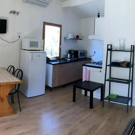 Σαλέ Confort 2 Piscine Partagee